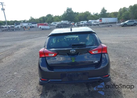 2018 Toyota Corolla Im from USA, damaged, VIN JTNKARJE9JJ566573